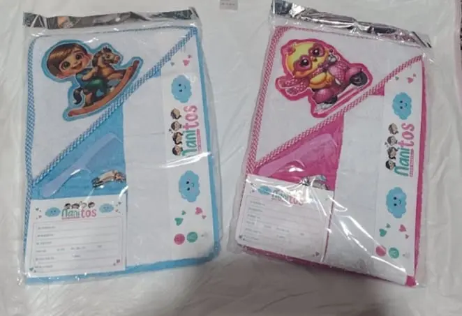TOALLA BEBE + CORTAUÑAS NANITOS 035